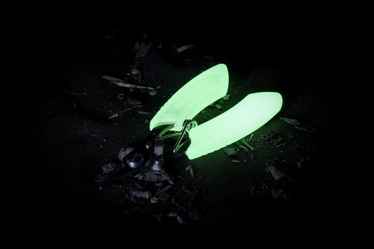 Ridge Monkey Nite-Glo Scissors (In Store Collection Only )